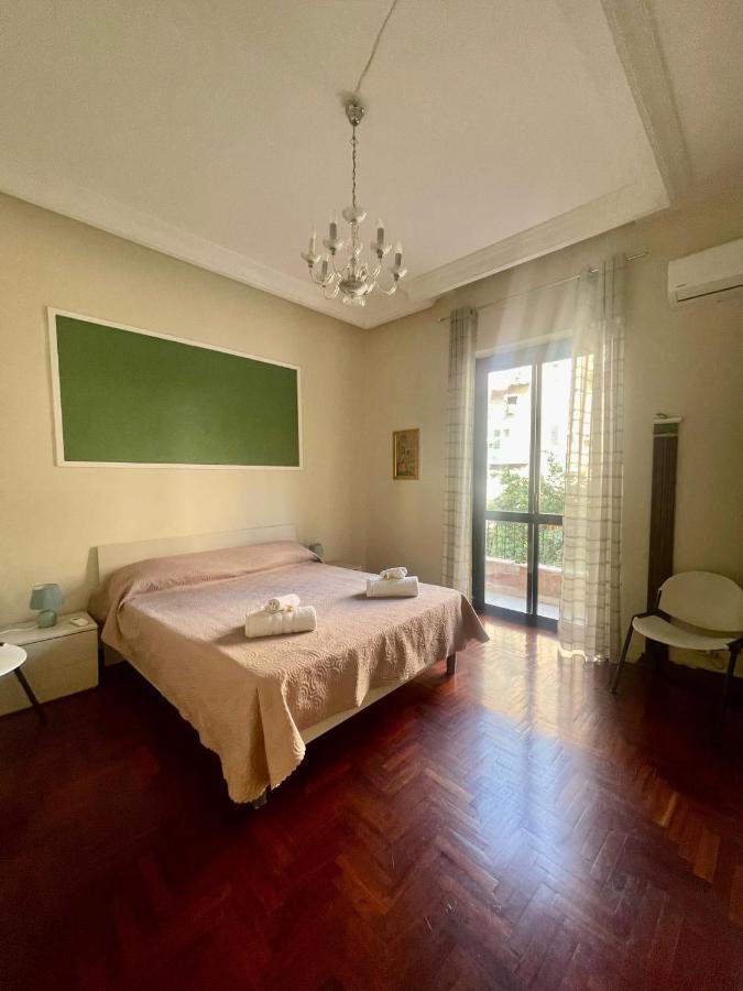 Apartament Dimora Di Maury A Due Passi Dai Trasporti E Da Ballaro Palermo Buitenkant foto
