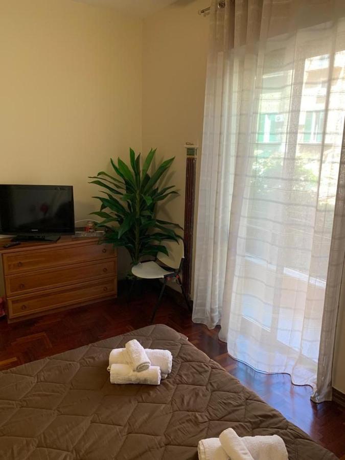 Apartament Dimora Di Maury A Due Passi Dai Trasporti E Da Ballaro Palermo Buitenkant foto