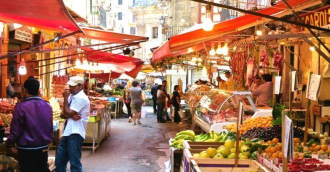 Apartament Dimora Di Maury A Due Passi Dai Trasporti E Da Ballaro Palermo Buitenkant foto