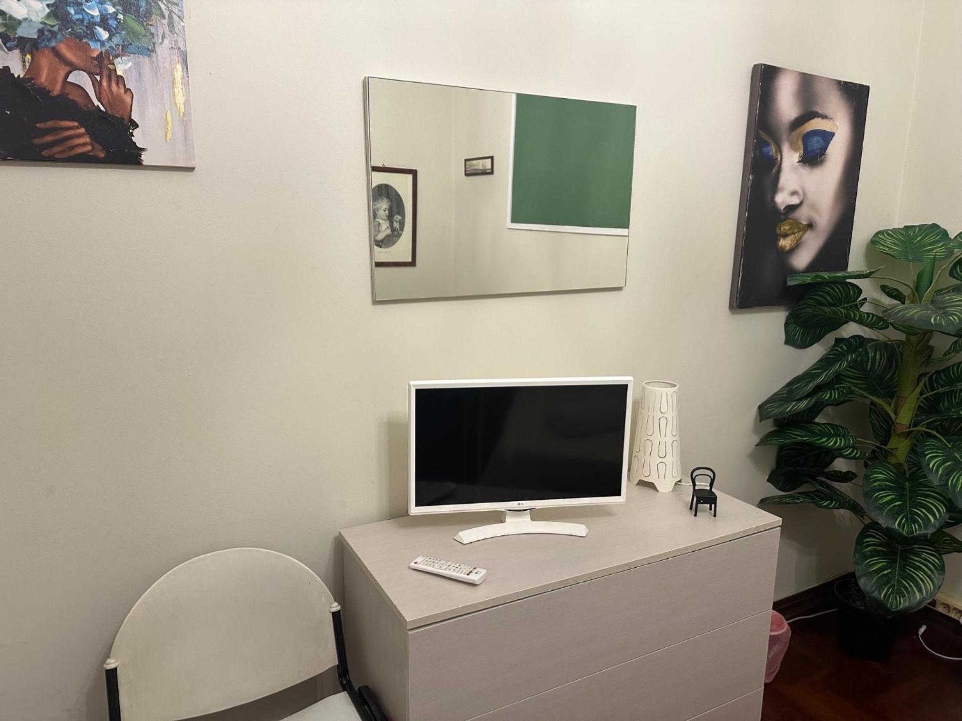 Apartament Dimora Di Maury A Due Passi Dai Trasporti E Da Ballaro Palermo Buitenkant foto